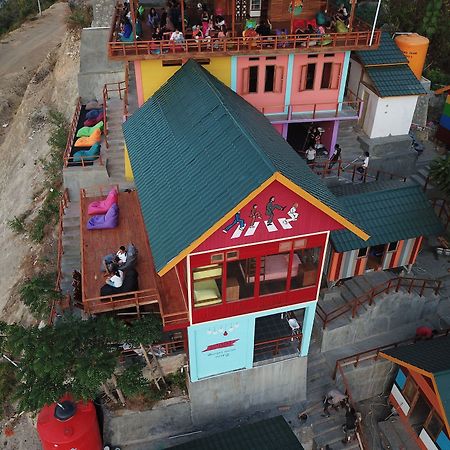 One Tree Hill - Hostel Labuan Bajo Ngoại thất bức ảnh